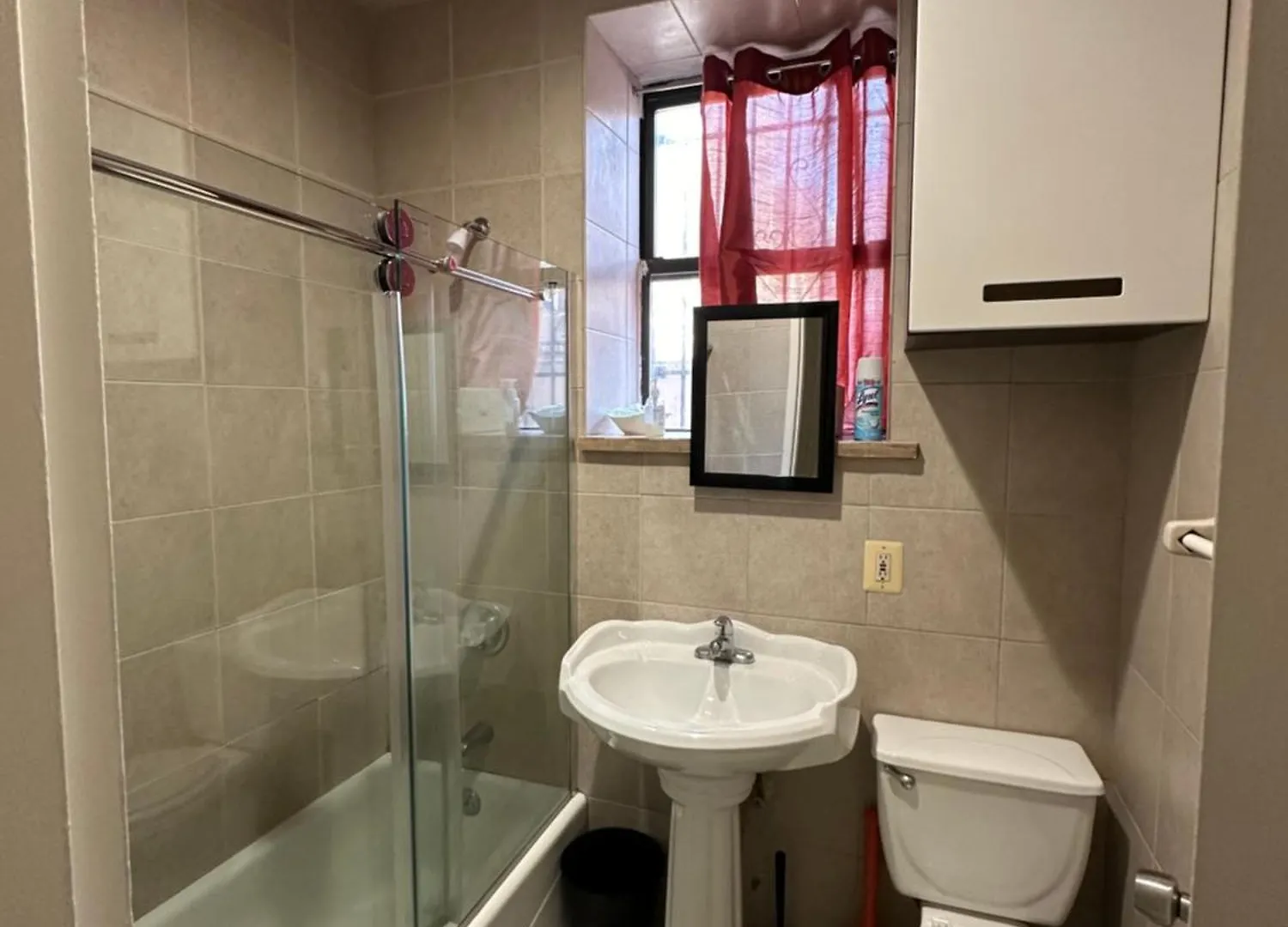 Hudson Yard 408 Hostel New York