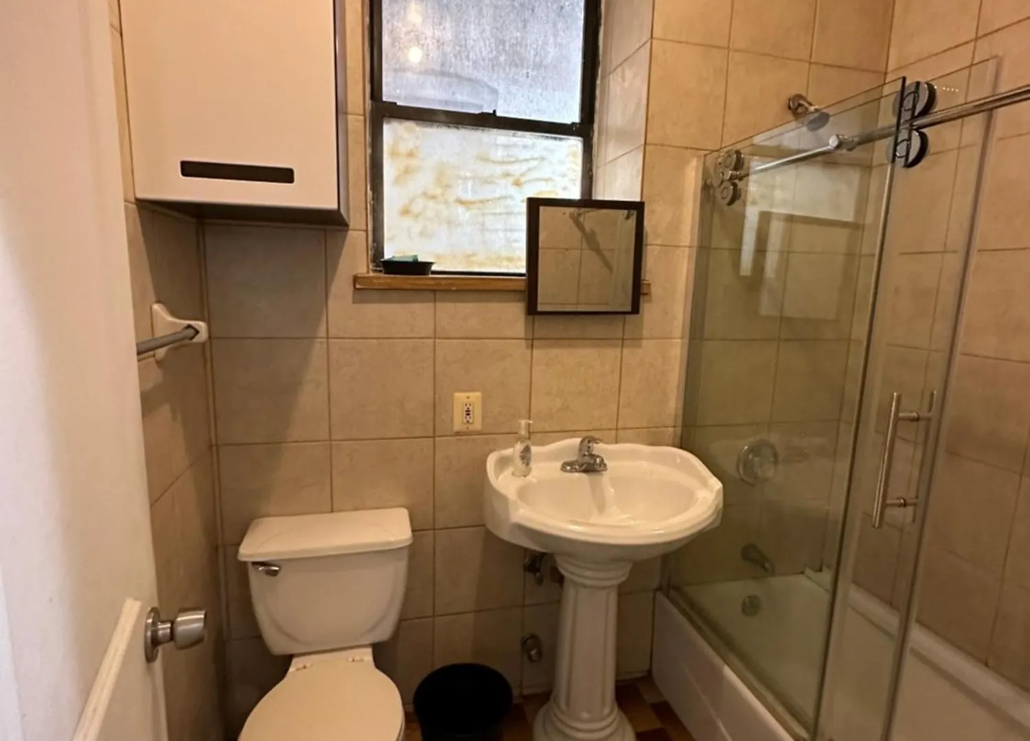 Hudson Yard 408 Hostel New York